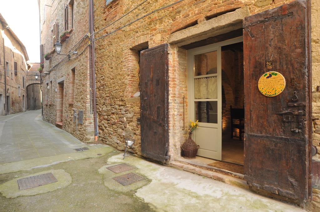 La Casina Del Lillotatini Apartment ปานิกาเล ภายนอก รูปภาพ